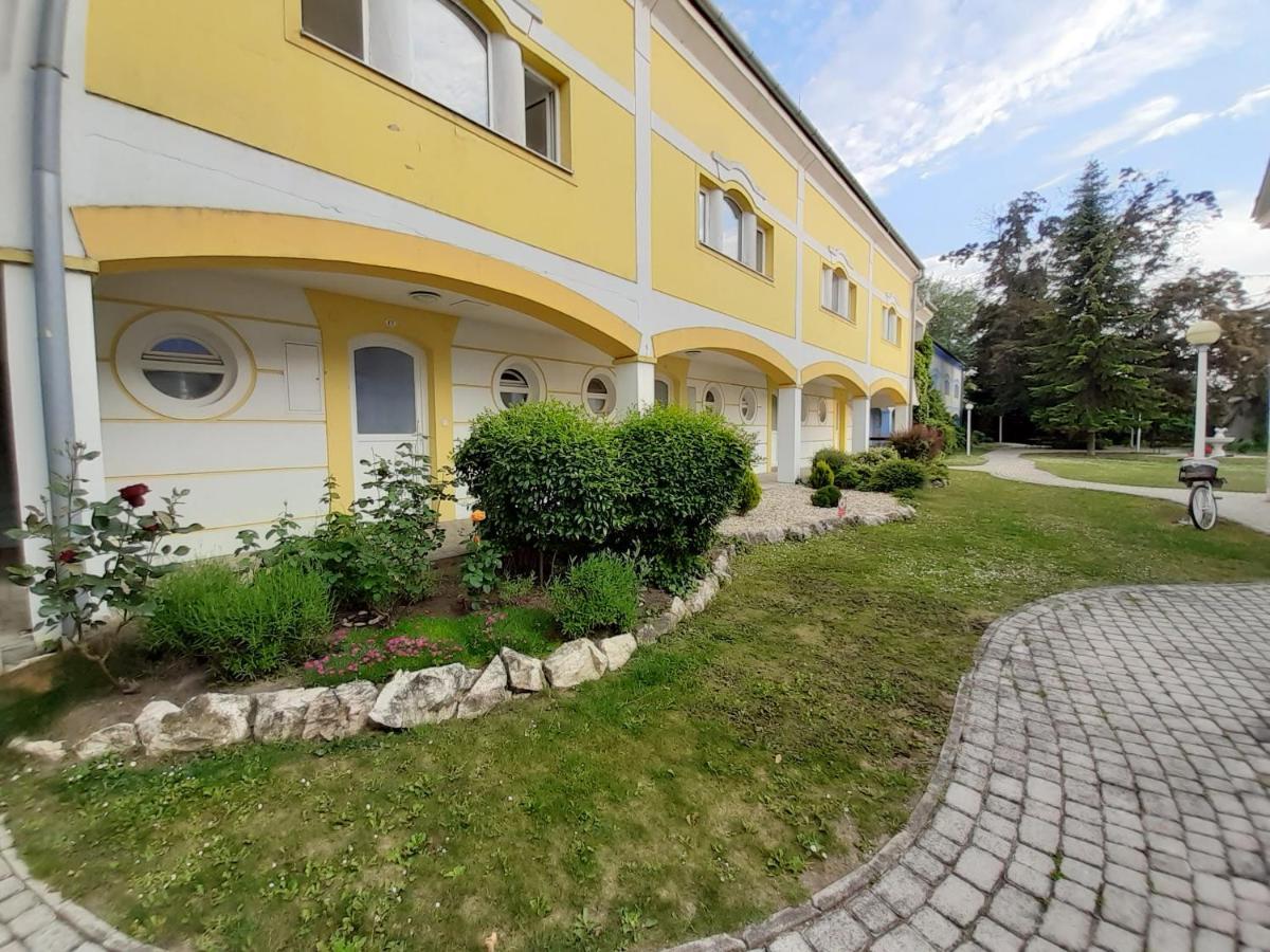 Thermal Garden Mosonmagyaróvár Екстериор снимка