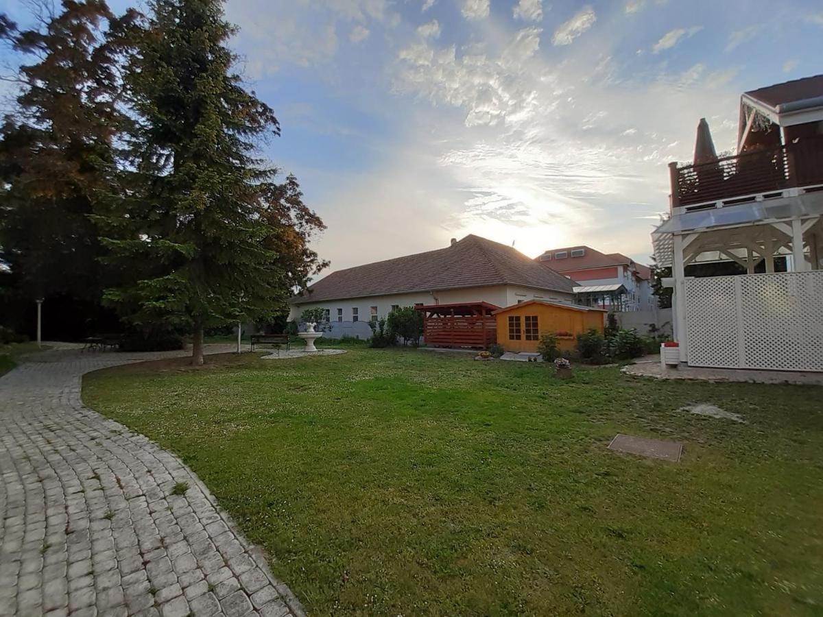 Thermal Garden Mosonmagyaróvár Екстериор снимка